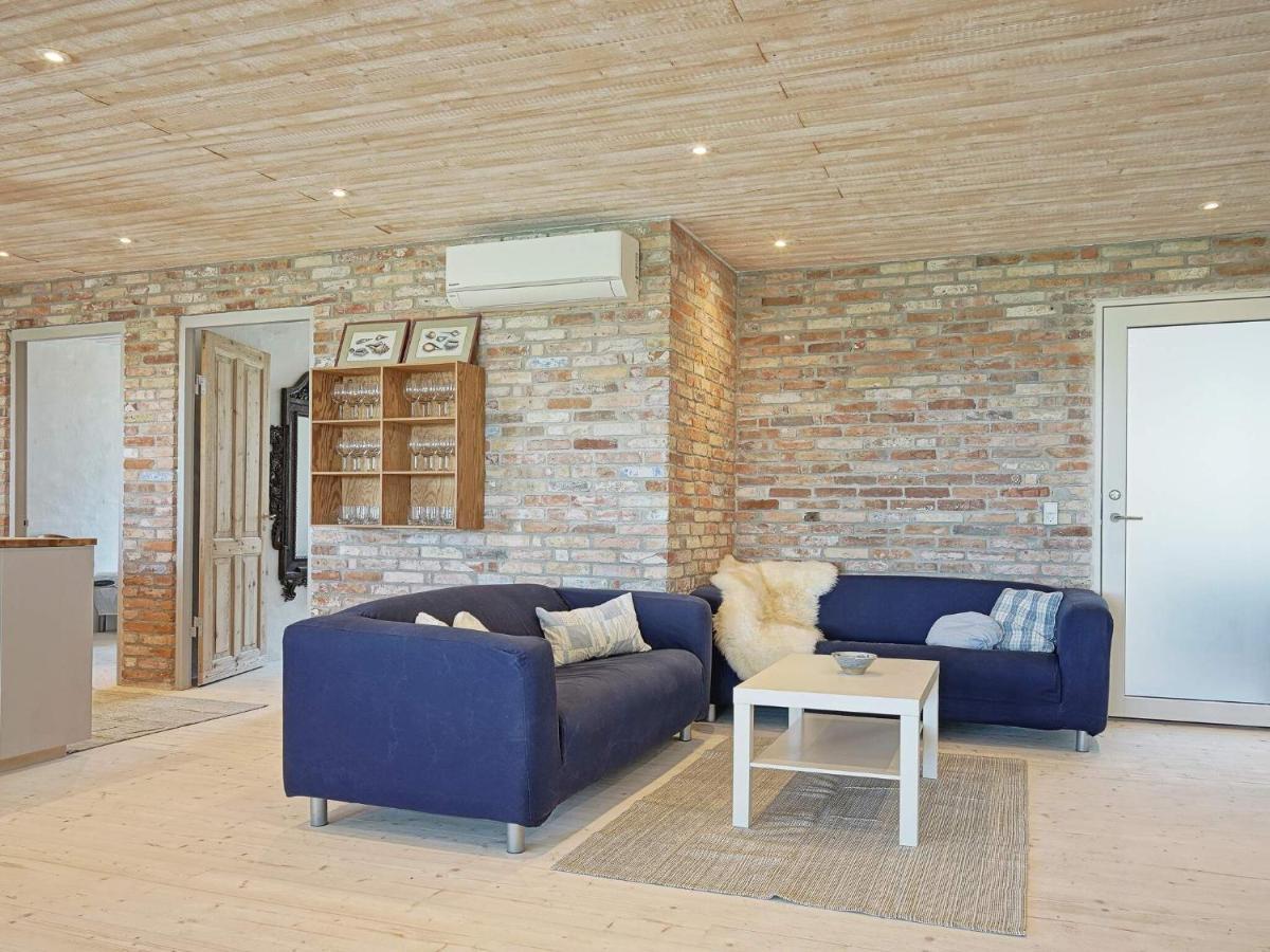 6 Person Holiday Home In Svaneke Εξωτερικό φωτογραφία